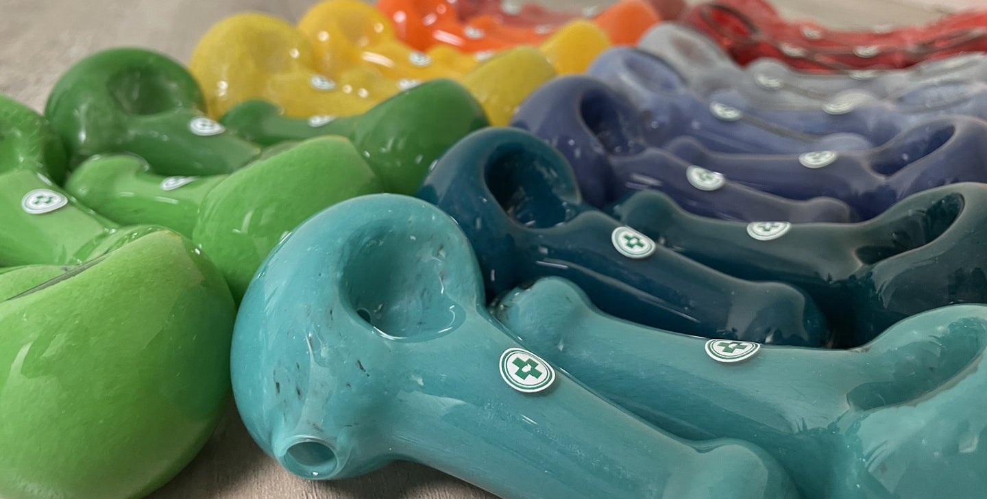American-Made Glass Pipes for Wholesale | CannaDevices